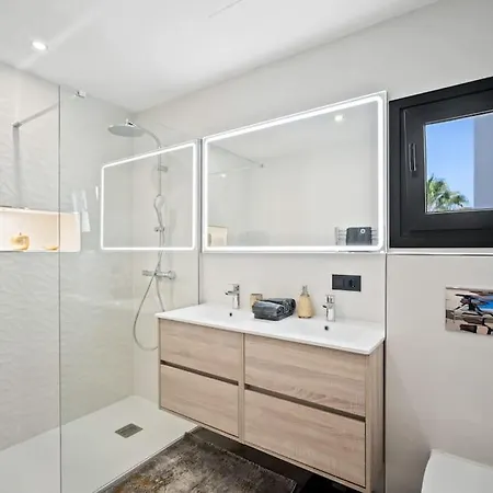 In The Heart Puerto Banus Luxurious Apartment Marbella Exterior photo