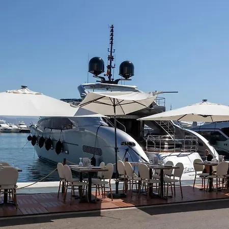 In The Heart Puerto Banus Luxurious Apartment Marbella Exterior photo