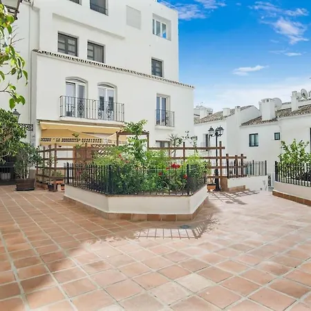 In The Heart Puerto Banus Luxurious Apartment Marbella Exterior photo