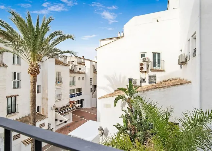 In The Heart Puerto Banus Luxurious Apartment