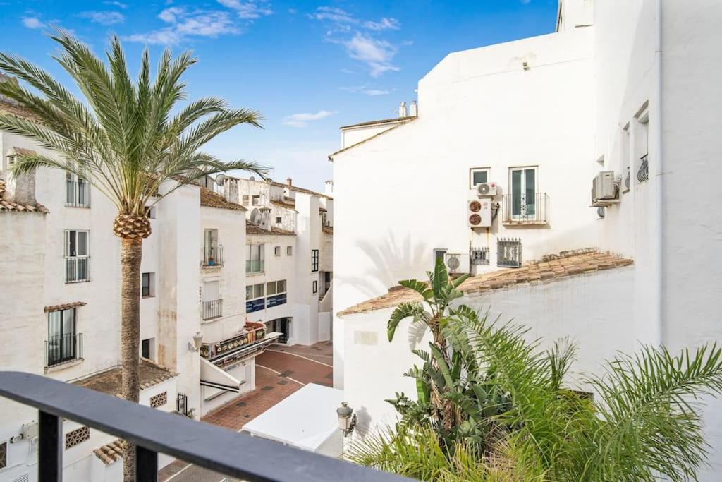 In The Heart Puerto Banus Luxurious Apartment Marbella
