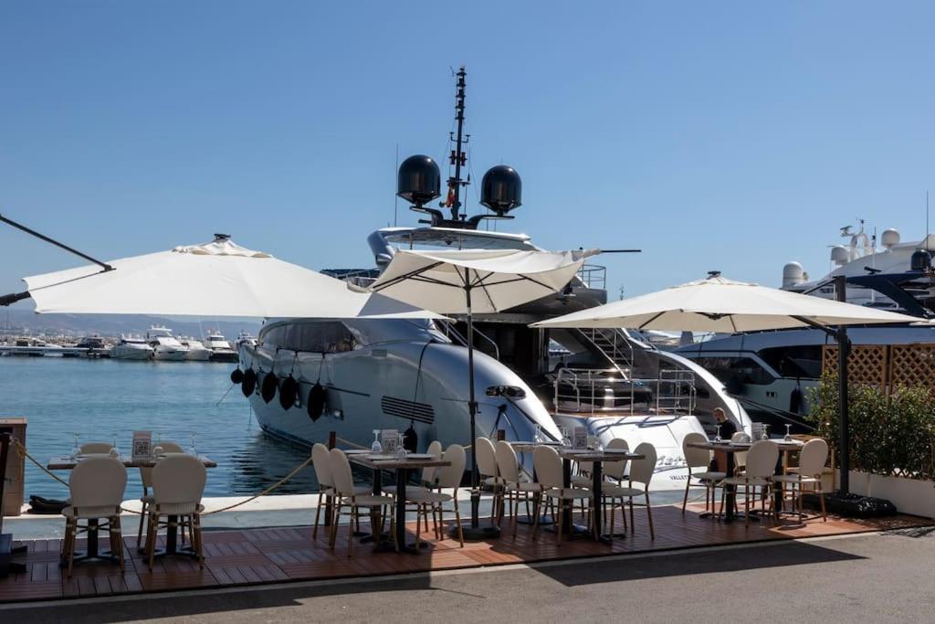 Apartment In The Heart Puerto Banus Luxurious Marbella